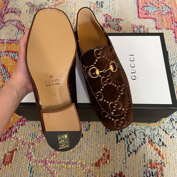 SOLD GG Logo loafers with tags - Picture 2 of 4